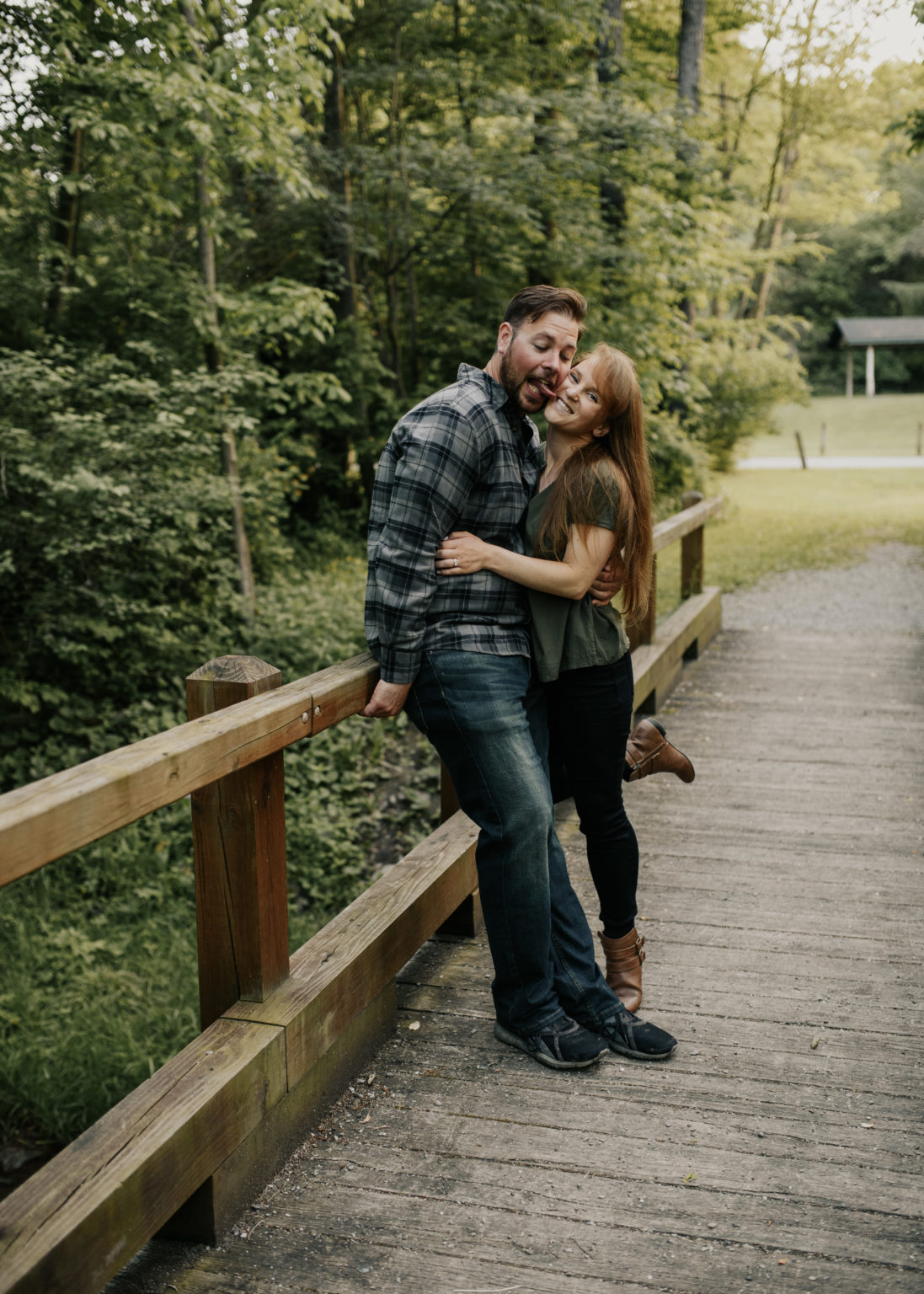 Genesee County Park Engagement Shoot - emilywatkinsphoto.com